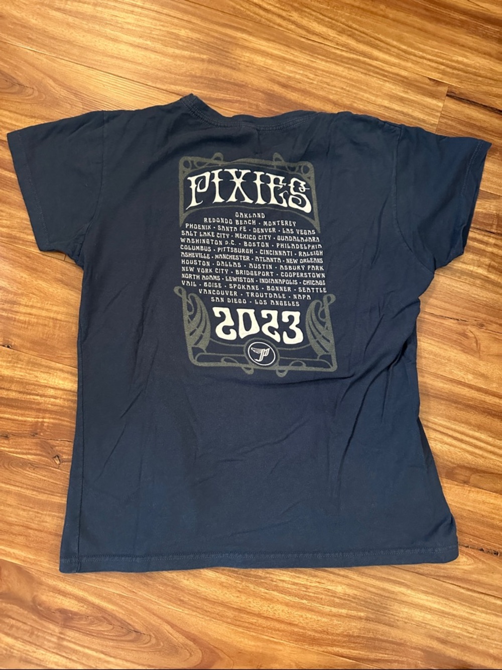 Pixies 2023 Concert Tour Tee - Picture 2 of 3
